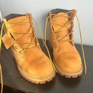 Timberland boots (classic)